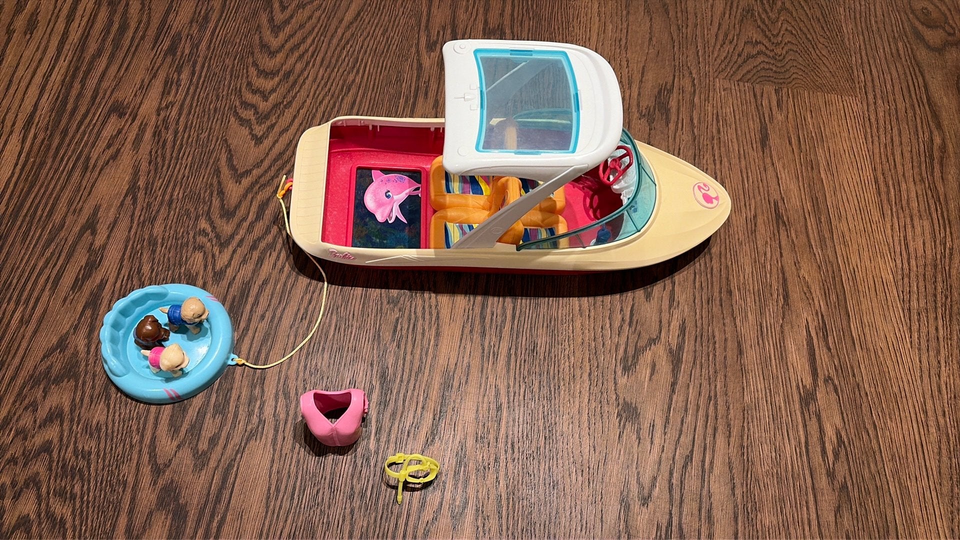 Barbie: speedboot met hondjes, Ophalen of Verzenden, Zo goed als nieuw, Barbie