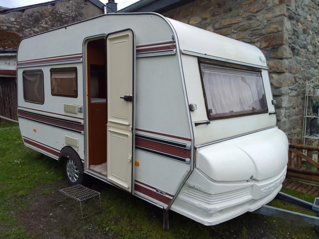 Très belle caravane AVEC PAPIERS ET AUVENT, Hobby, Particulier, Auvent, Lit fixe