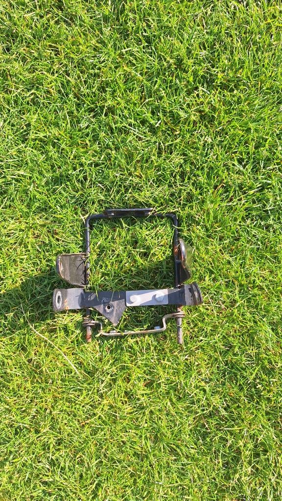 Koplamp houder Honda Dax, Fietsen en Brommers, Ophalen, Gebruikt, Koplamp