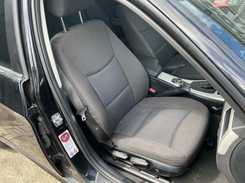 SIEGE AVANT DROIT ( PASSAGER ) BMW 3 serie Touring (E91), Autos : Pièces & Accessoires, Habitacle & Garnissage, Utilisé, BMW, Petuelring 130
80809  München, DE