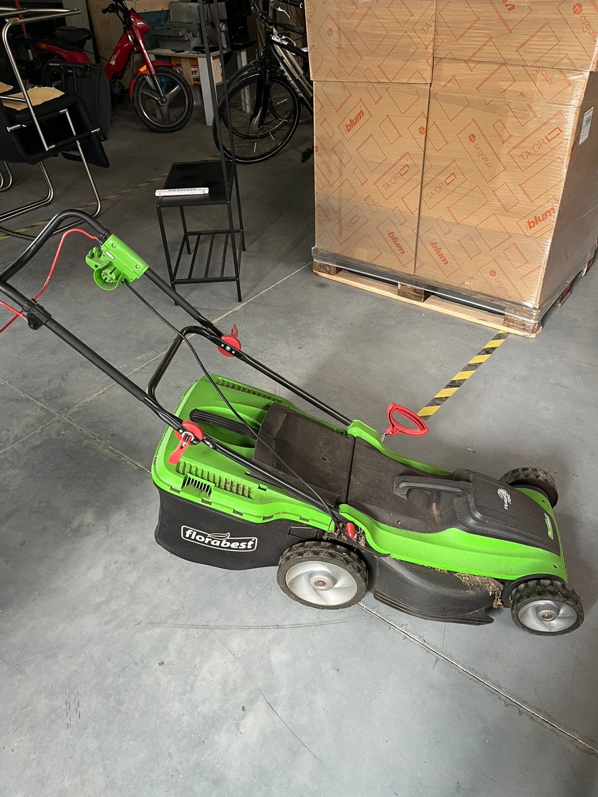 Grasmachine, Ophalen, Zo goed als nieuw