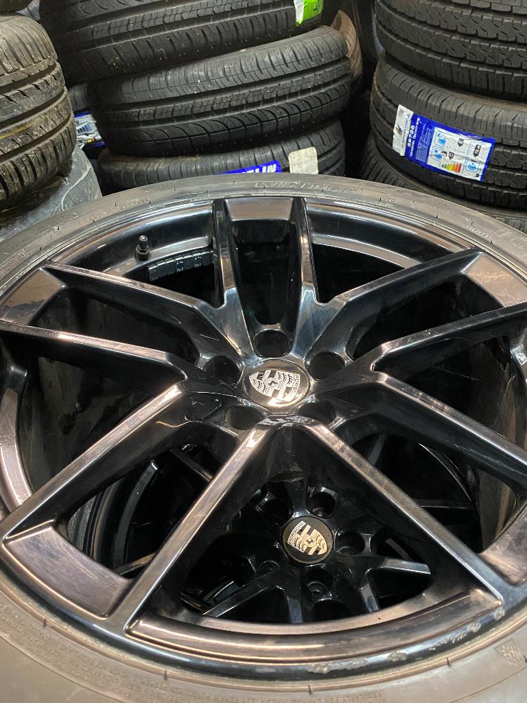 Jantes origine Porsche Macan 20 + pneus hiver, Pneus et Jantes, Pneus hiver, Enlèvement, 20 pouces