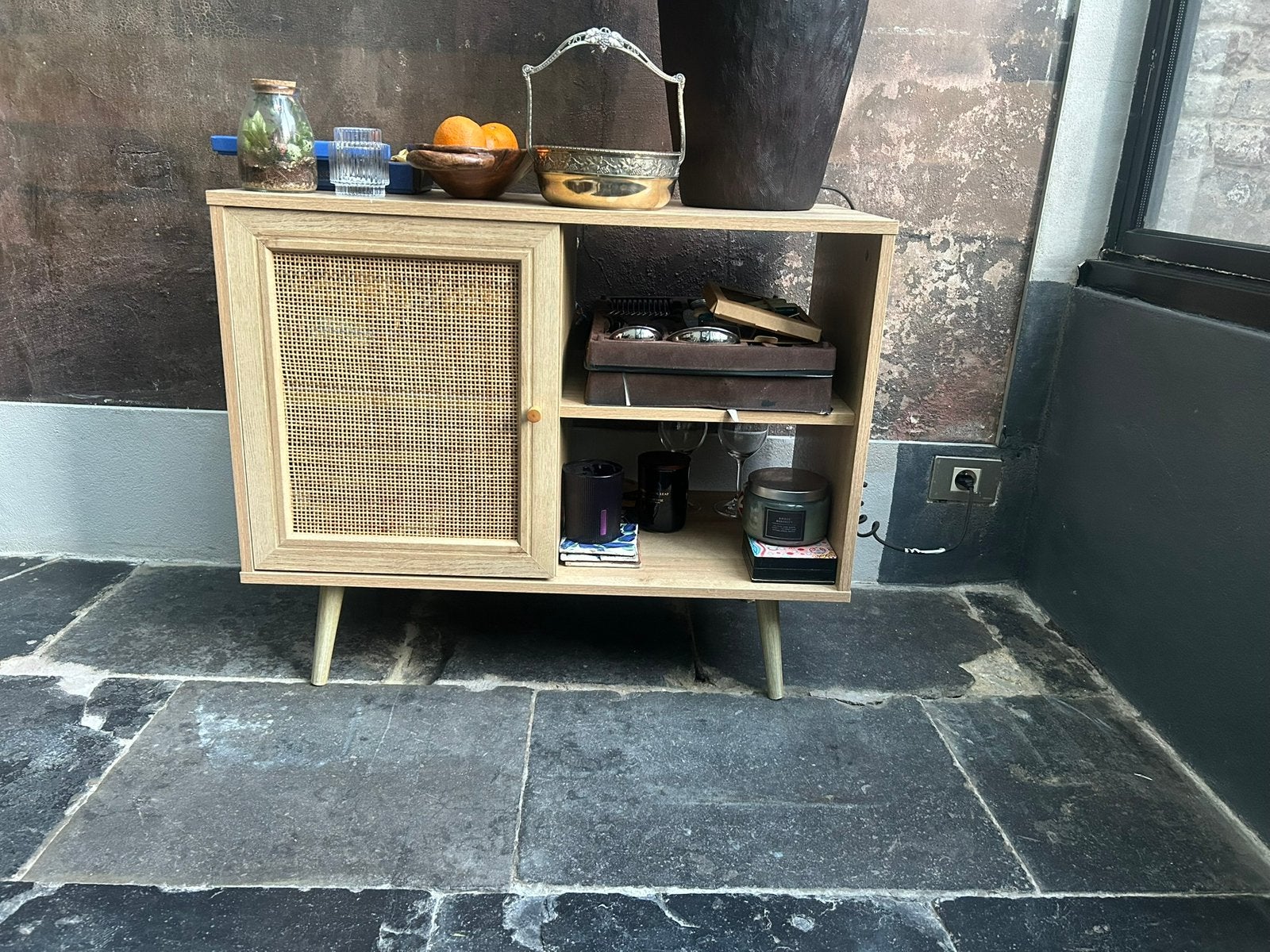 Un petite commode, Enlèvement, Comme neuf