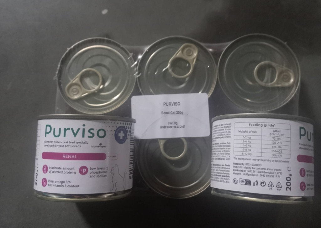 Natvoer voor katten, Ophalen