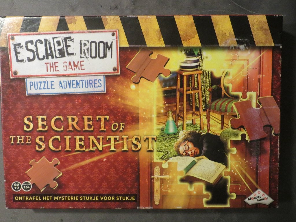 Escape room - The Game (puzzle adventures), Ophalen of Verzenden, Gebruikt, Identity Games