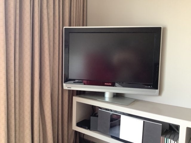 PHILIPS TV op draaivoet - als nieuw !, Ophalen, Zo goed als nieuw, Philips