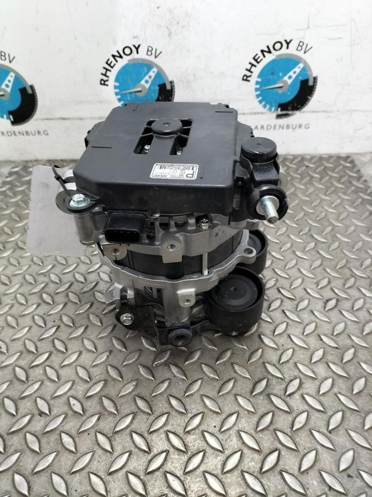 SUBARU FORESTER DYNAMO 23700AB080 2024, Auto-onderdelen, Ophalen of Verzenden, Gebruikt, Stiba lid
