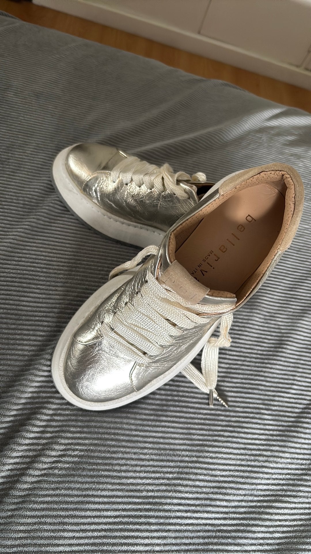 Suoerbrs baskets bellariva, Enlèvement ou Envoi, Comme neuf
