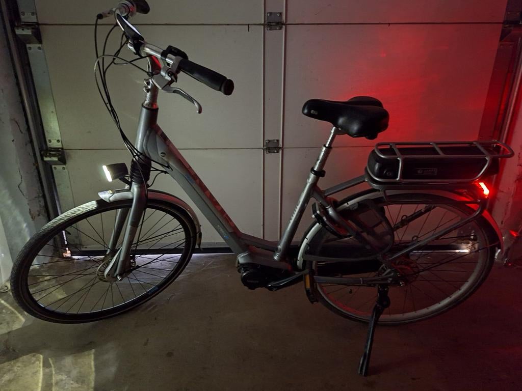 ELEKTRISCHE FIETS VOOR DAMES GIANT I, Ophalen, Gebruikt, Giant, 47 tot 51 cm