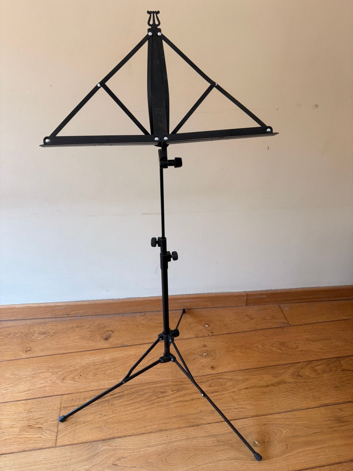 Adjustable Folding Music Stand, Ophalen, Zo goed als nieuw