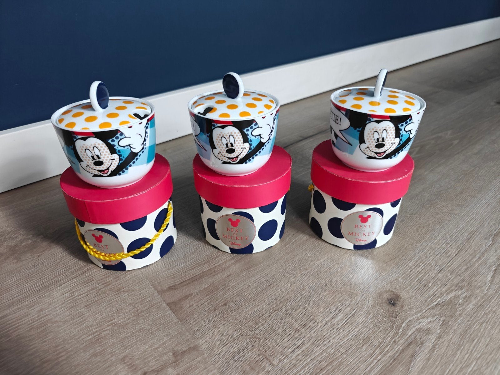 Disney - best of mickey collectie, Ophalen