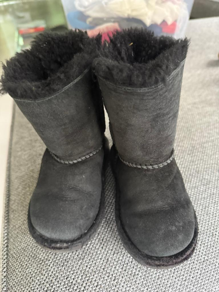 Ugg maat 25, Kinderen en Baby's, Ophalen, Gebruikt