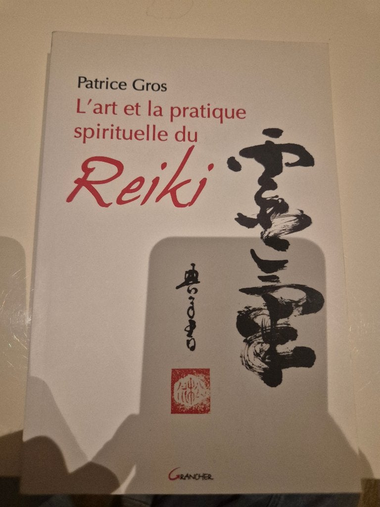 Livre "l'art et la pratique spirituelle du Reiki", Livres, Ésotérisme & Spiritualité, Enlèvement ou Envoi, Comme neuf, Autres types