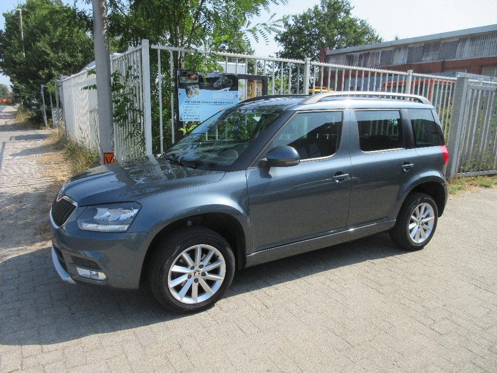 Skoda Yeti 1200i 2016  81Kw, Auto's, Skoda, Voorwielaandrijving, Stof, Parkeersensor, Euro 6