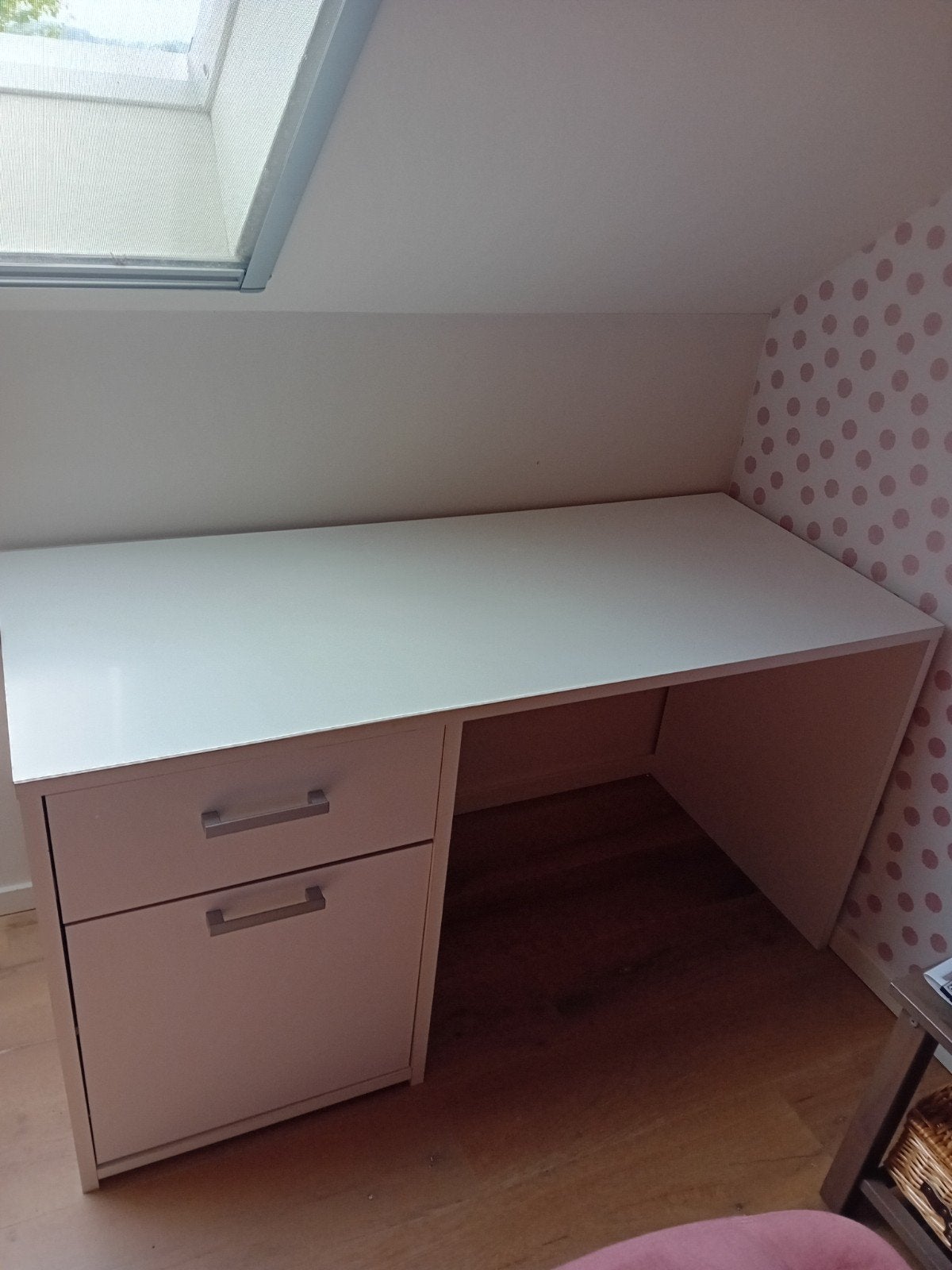 Bureau, Ophalen