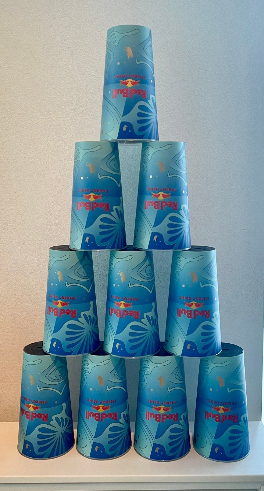 1 tasse Tomorrowland avec lampe, Enlèvement ou Envoi, Comme neuf, Verre à soda