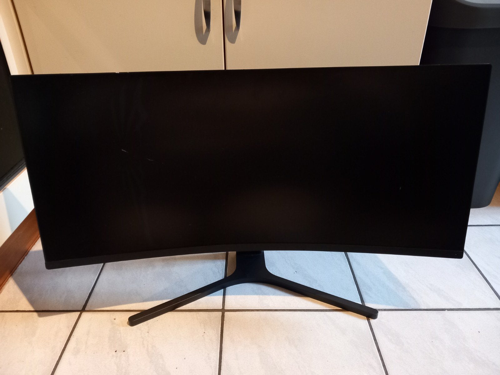 Mi computer scherm is stuk ma als er iemand is ????, Computers en Software, Monitoren, Ophalen