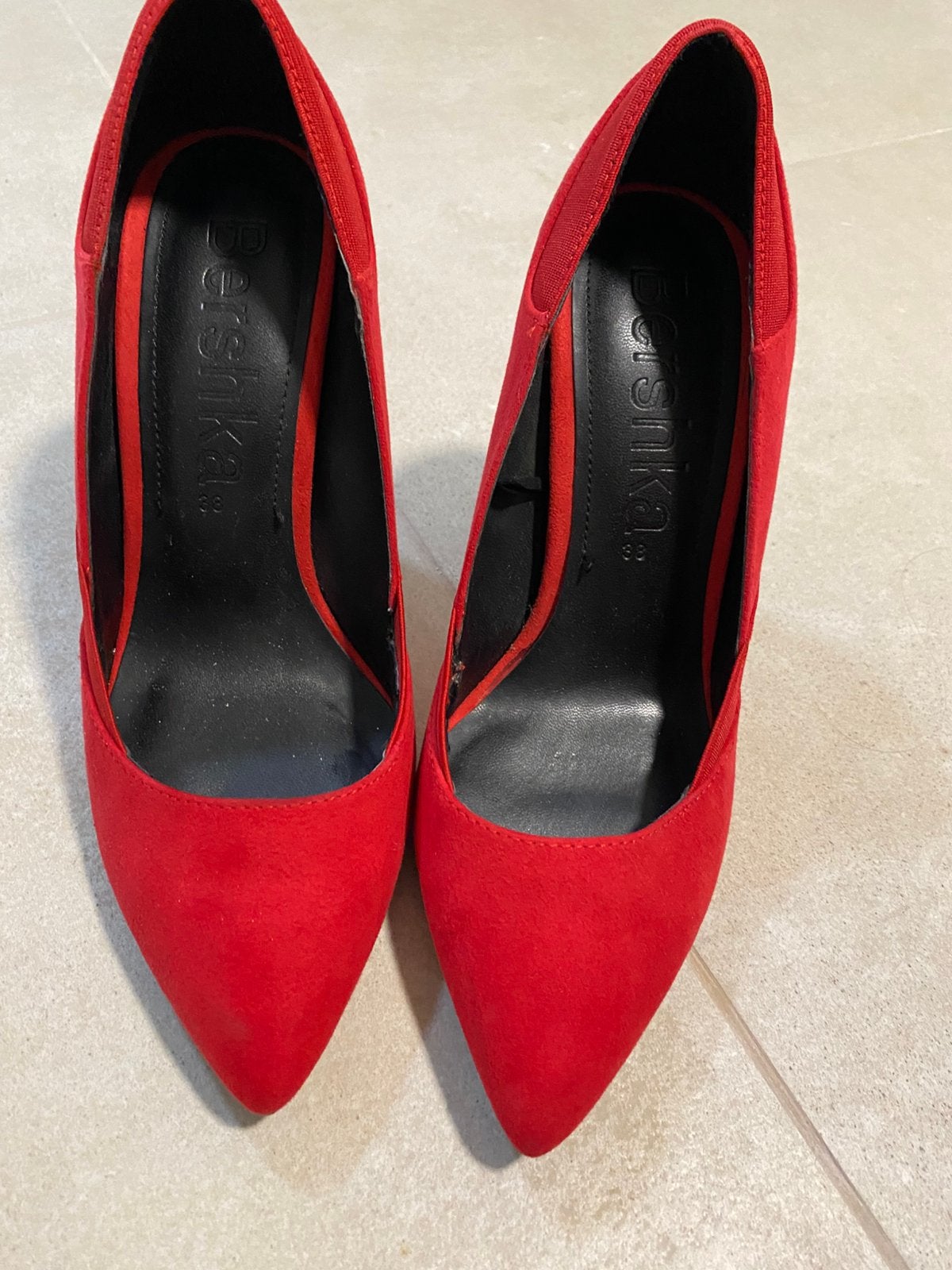 Rode schoenen (hoge hakken), Kleding | Dames, Ophalen, Gedragen, Rood, Schoenen met hoge hakken