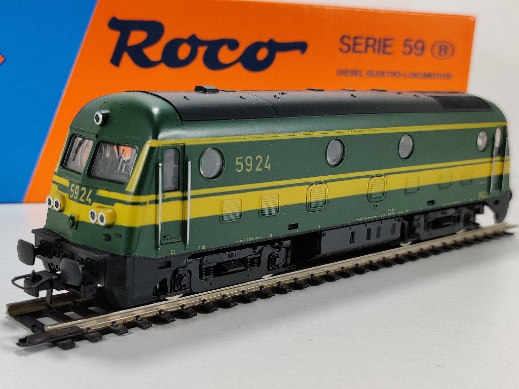 ROCO Dieselloc 04152 S type 59 5924 NMBS SNCB, Analogique, Enlèvement ou Envoi, Roco, Locomotive