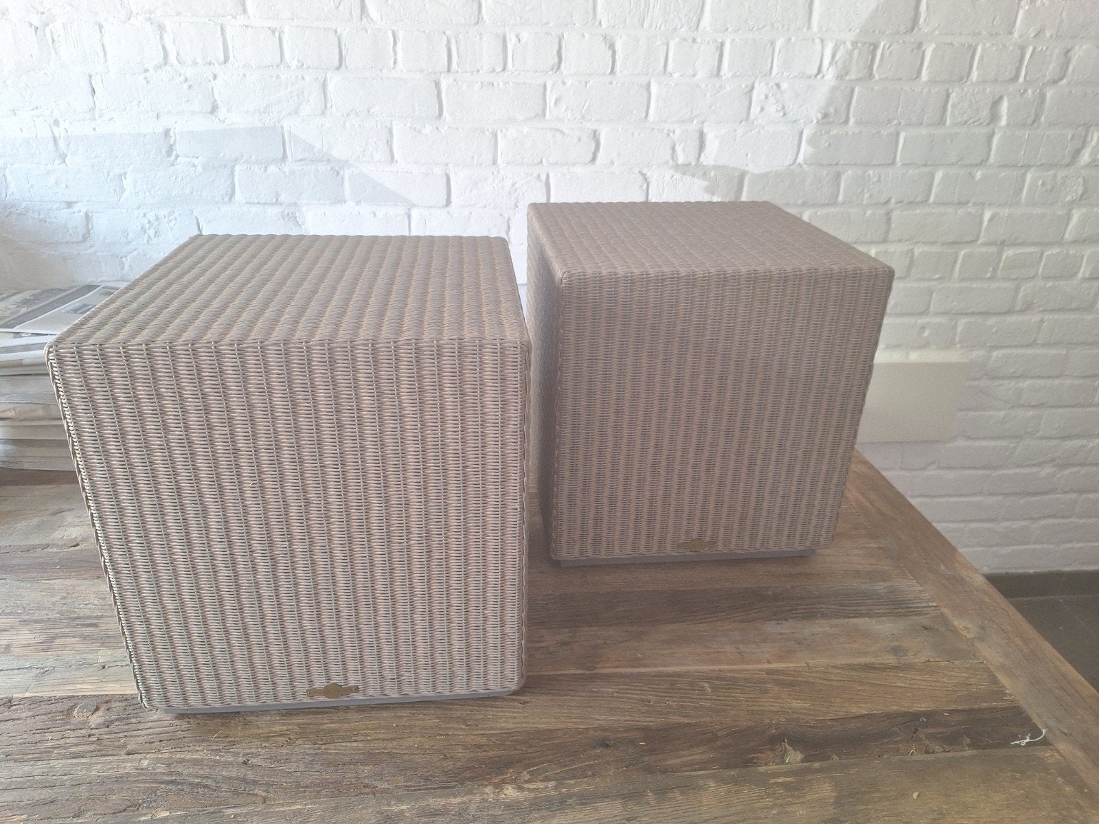Pouf - table d'appoint, Enlèvement