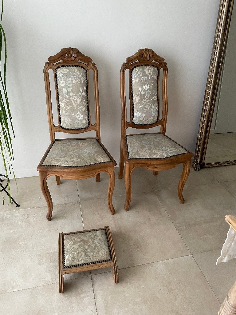 Chaises en brocante 2 pièces avec décoration de pouf, Enlèvement