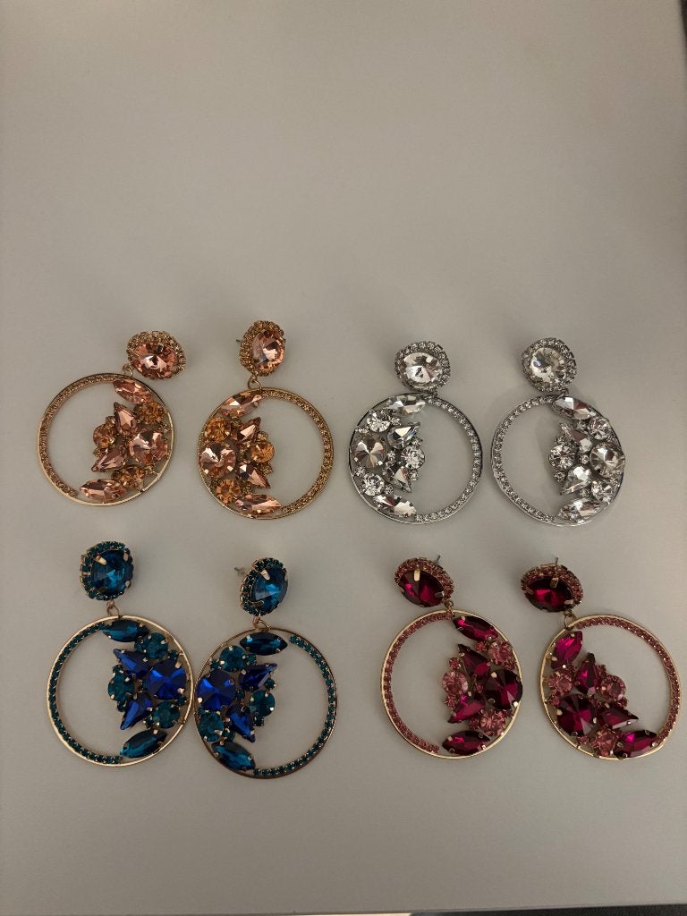 Mooie grote oorbellen nieuw!, Handtassen en Accessoires, Ophalen, Overige materialen, Hangers, Overige kleuren