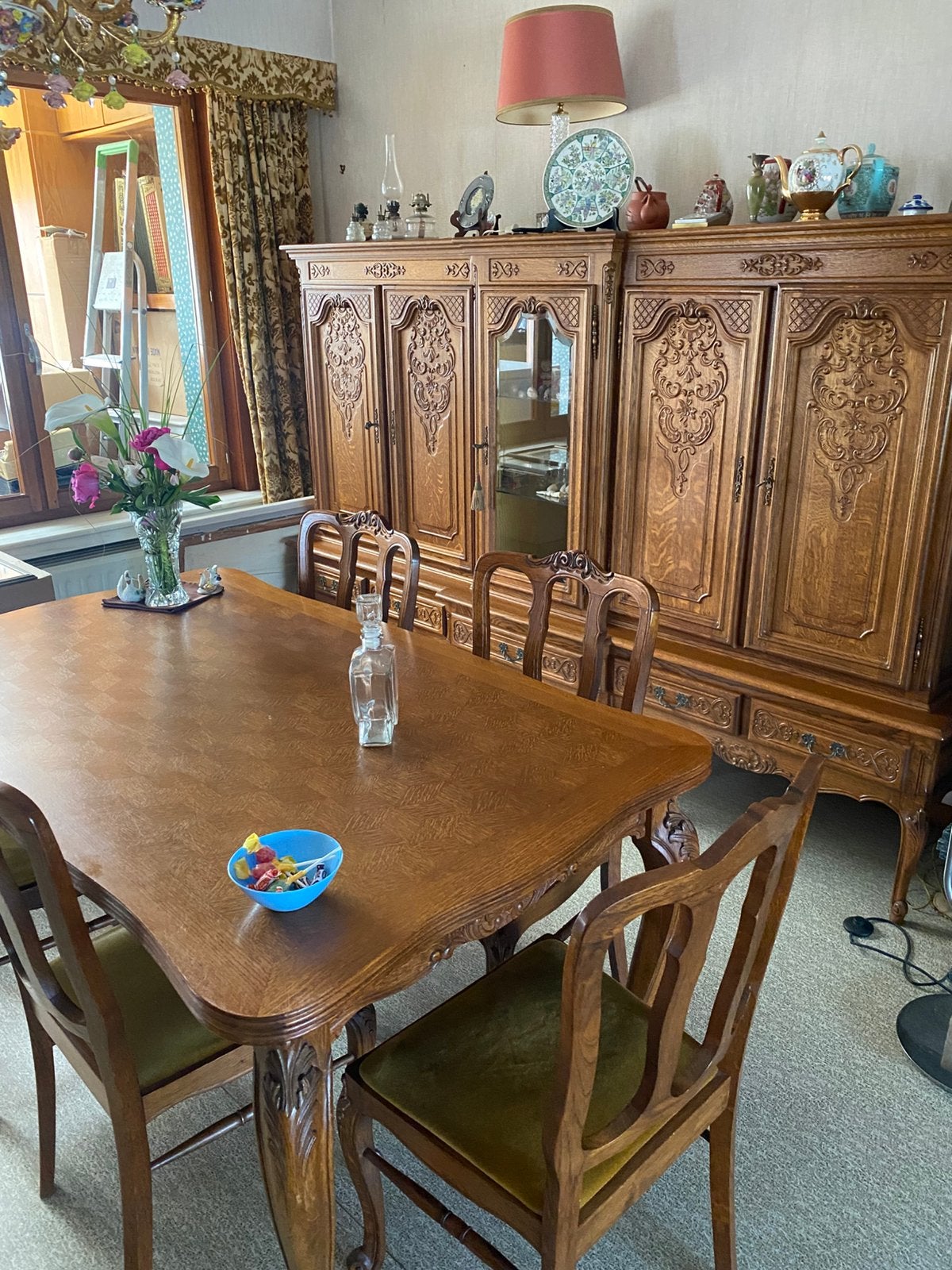 Eetkamer Louis XIV, Ophalen, Zo goed als nieuw, Louis XIV, 4 tot 6 stoelen