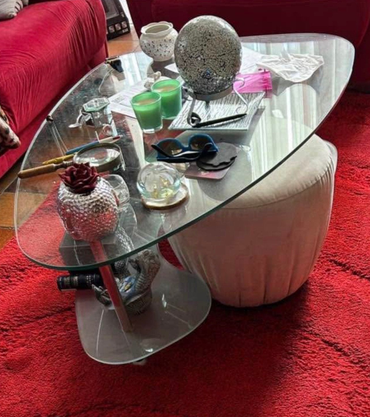 Table basse en verre 2 etage avec pouf, Maison & Meubles, Tables | Dessertes, Enlèvement, Comme neuf, Verre