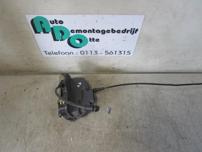 Deurslot Mechaniek 4Deurs links-achter van een Renault Megan, Gebruikt, -, Renault, -