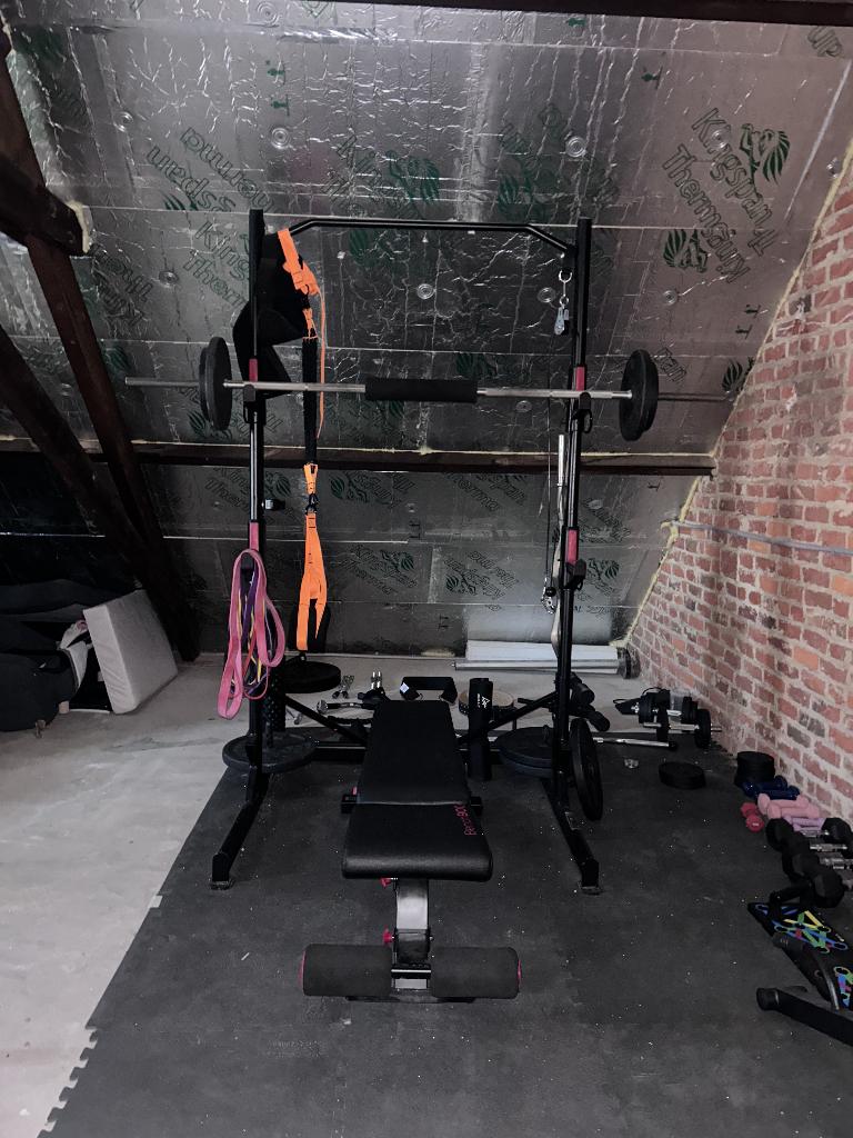 Complete Home Gym / Fitness Set met Rack, Bench,, Sport en Fitness, Fitnessmaterialen, Ophalen, Gebruikt, Benen, Fitnessbank