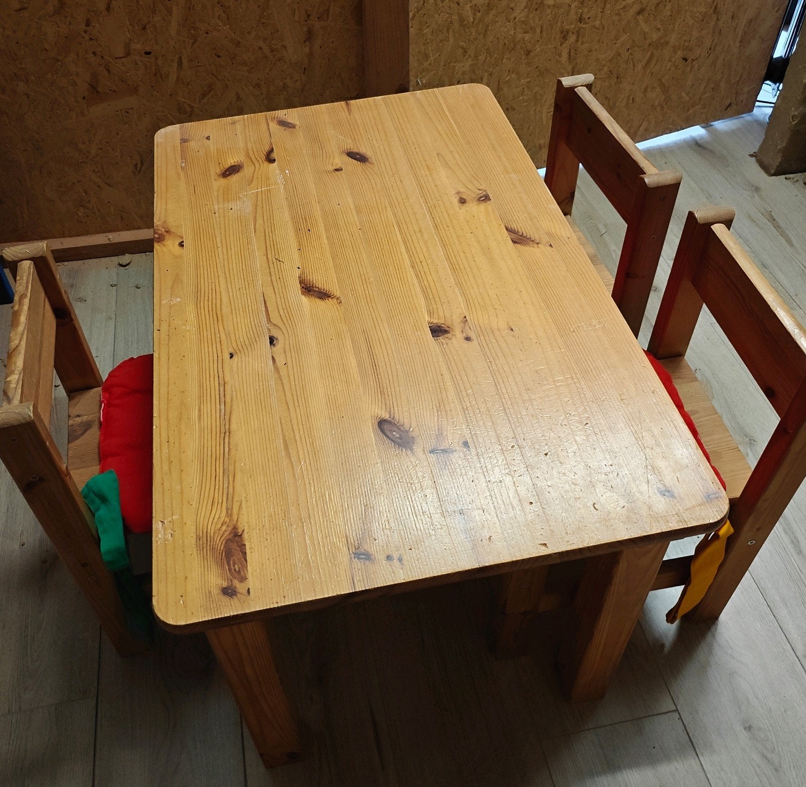 speeltafel met 3 stoeltjes, Kinderen en Baby's, Ophalen