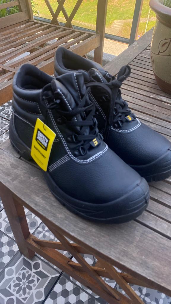 Neuves – Chaussures sécurité Safety Jogger – Taille 42, Ophalen, Nieuw