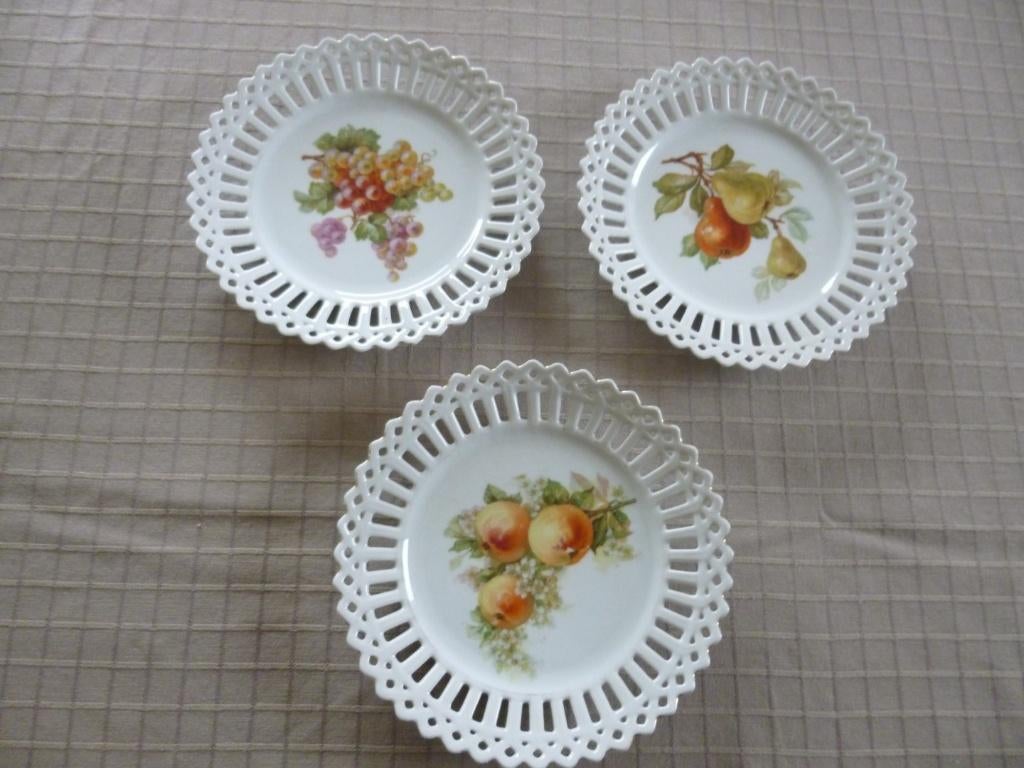 3 oude porseleinen met fruit, Antiek en Kunst, Ophalen of Verzenden