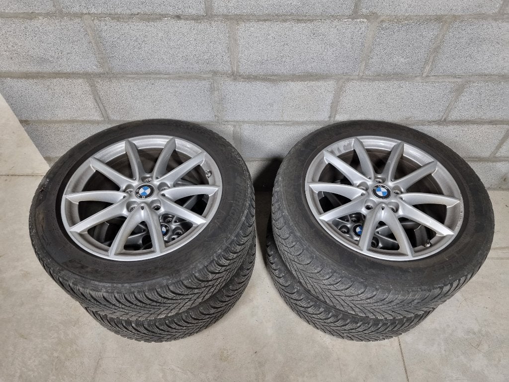 Pneus hiver sur jantes origines BMW, Autos : Pièces & Accessoires, Pneus hiver, Véhicule de tourisme, Enlèvement, Utilisé