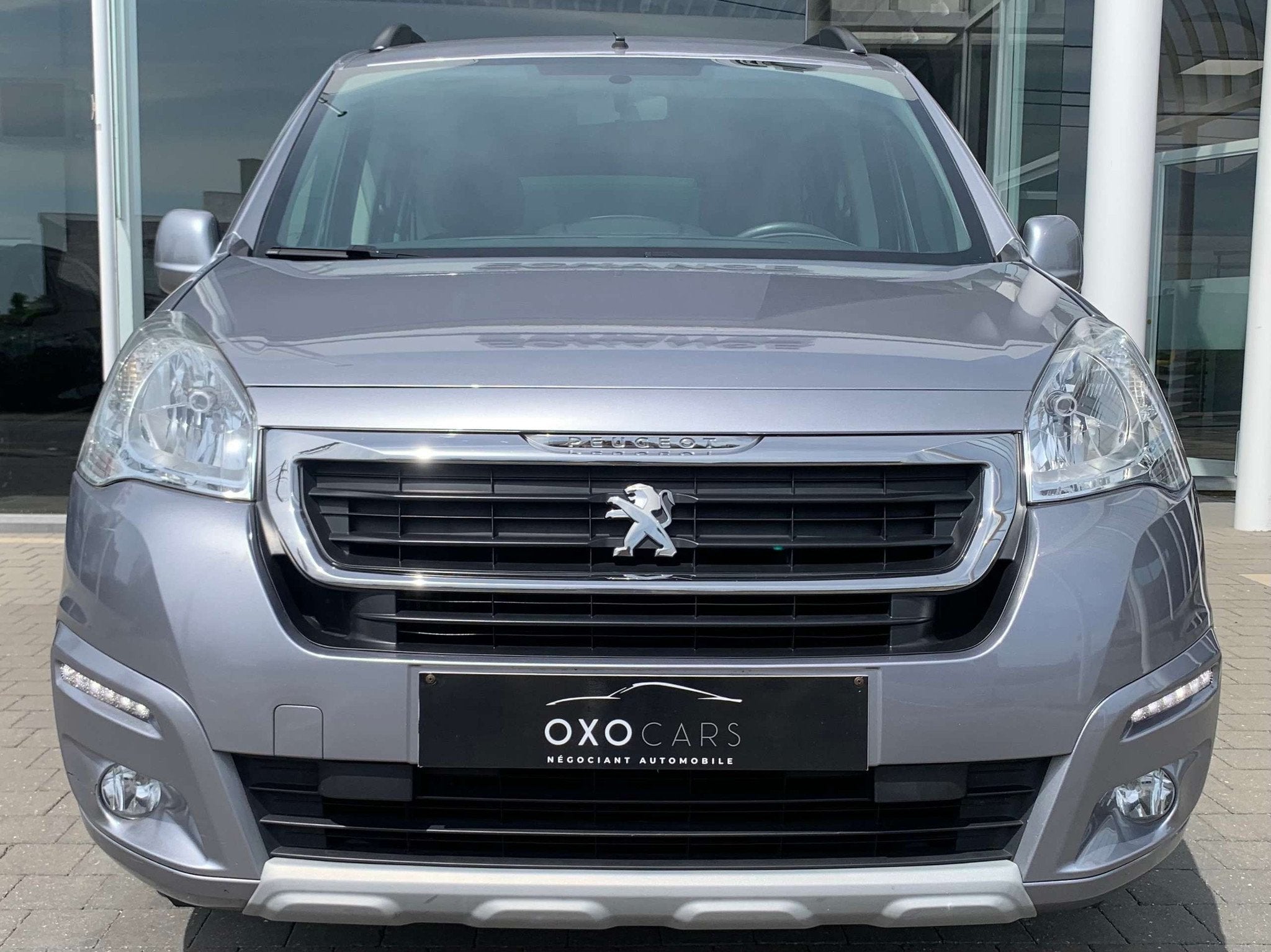 Peugeot Partner 1.6 HDI STYLE 100CV / TEPEE 5 PLACES / AIRCO, Argent ou Gris, Achat, Euro 6, Entreprise