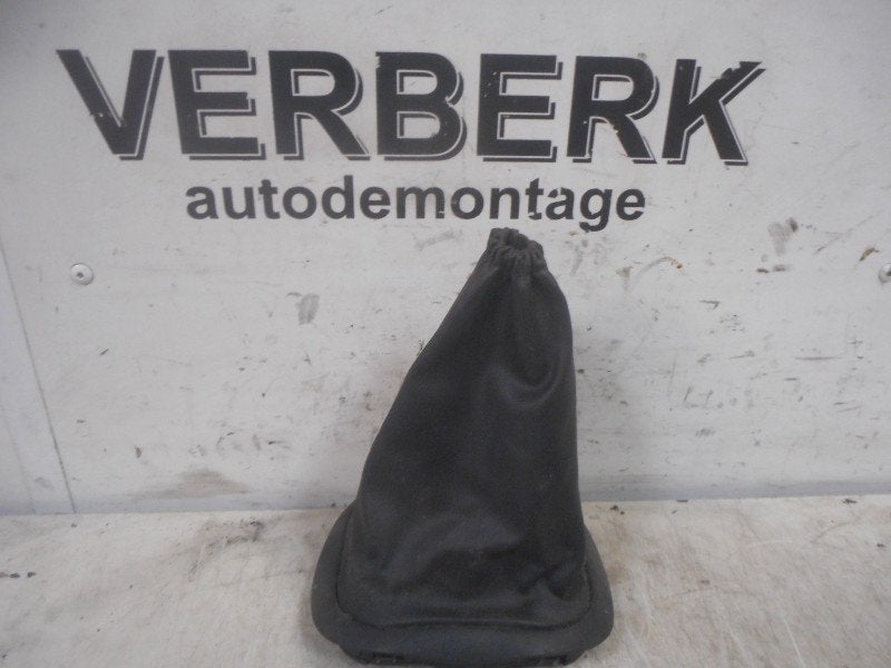 VERSNELLINGSPOOK HOES Ford StreetKa (97-kb-7b118-ag), Gebruikt, Henry-Ford-Straße  1
50735  Köln, DE, Ford-Werke GmbH, Kunden@ford.com