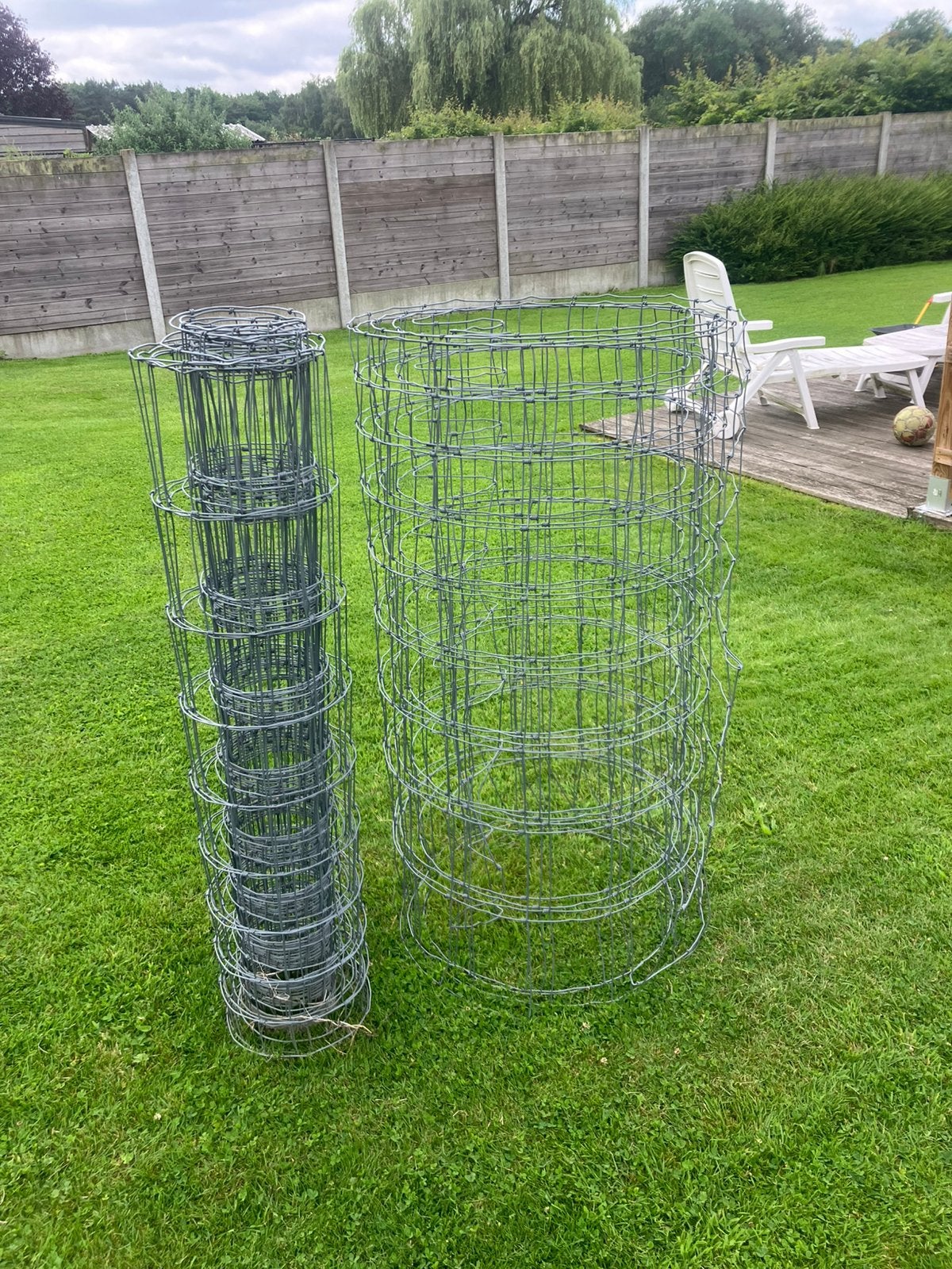 Stevige weide draad + robinia palen, Ophalen, Zo goed als nieuw, Draad