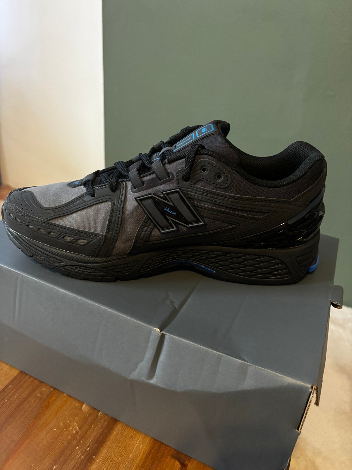 New Balance 1906R — Zwart — Maat 44,5, Kleding | Heren, Schoenen, Nieuw, Ophalen of Verzenden, Sneakers, New balance
