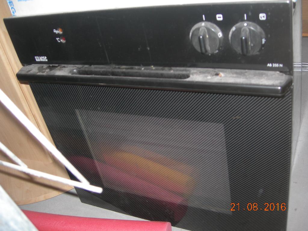Oude werkende oven voor inbouw, Electroménager, Fours, Encastré, Enlèvement, Utilisé, Four