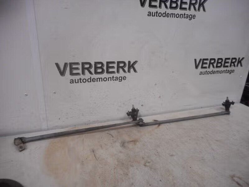RUITENWISSER MECHANIEK Volvo V40 (VW) (01-1995/06-2004), Gebruikt, Info@volvocars.com, Ophalen of Verzenden, Volvo