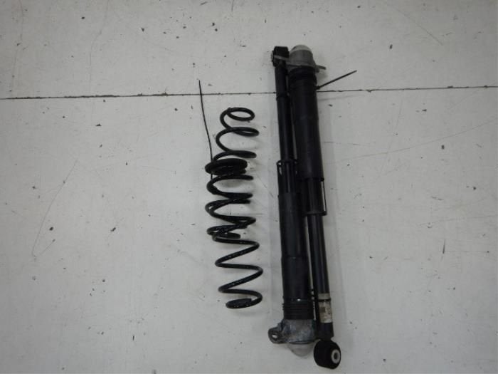 VW Polo 2G Schokdemper Set Achterzijde L+R (2Q0512031BE), Enlèvement ou Envoi, Utilisé