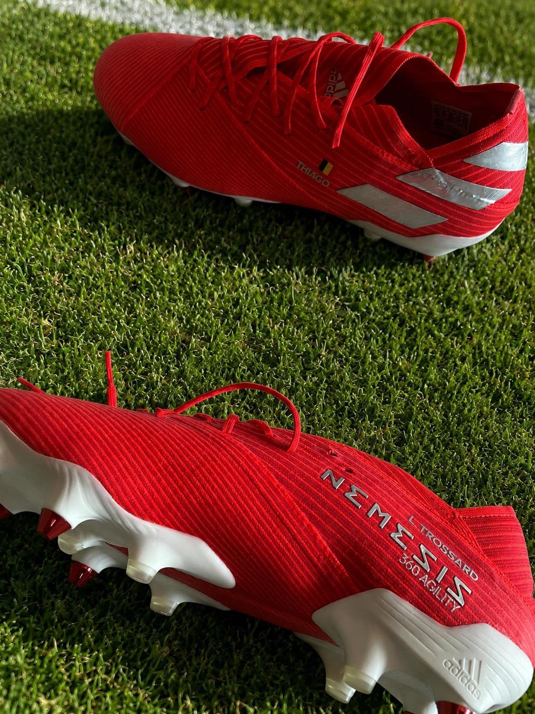 Voetbalschoenen Leandro Trossard, Verzamelen, Ophalen