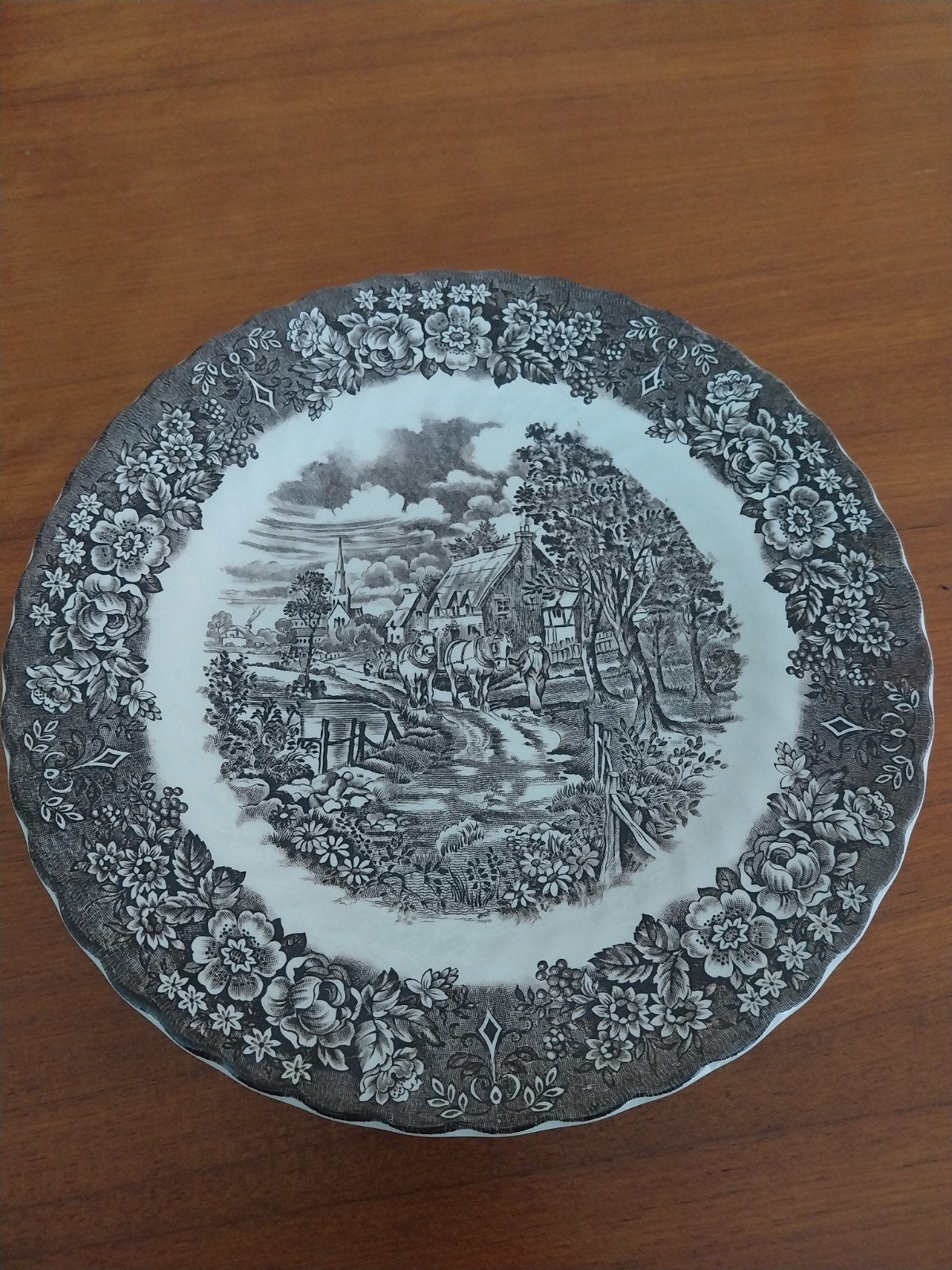 Drie identieke borden British Anchor servies, Gebruikt, Keramiek, Landelijk/Boerenbont, Ophalen of Verzenden