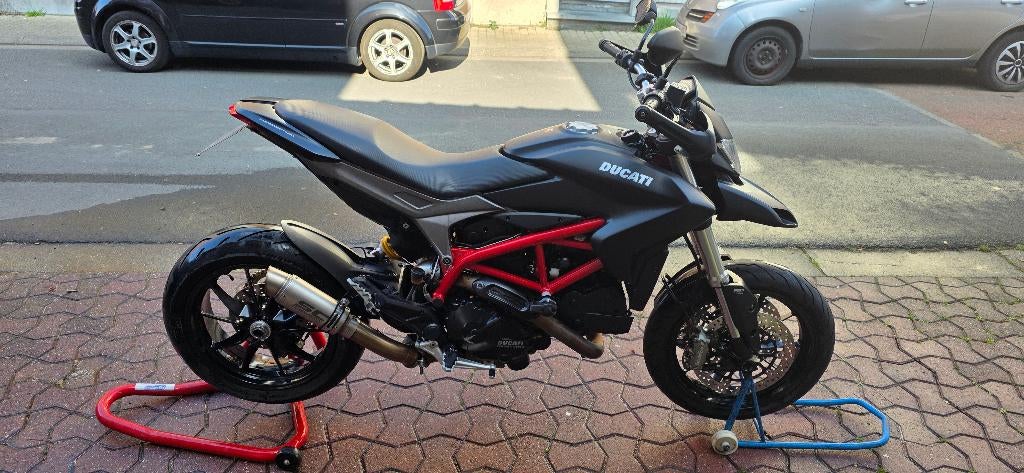 DUCATI HYPERMOTARD 821 UIT 2015 22000KM!!!!, Motoren, Motoren | Ducati, 2 cilinders, Occasion, Motorrijbewijs A, Particulier