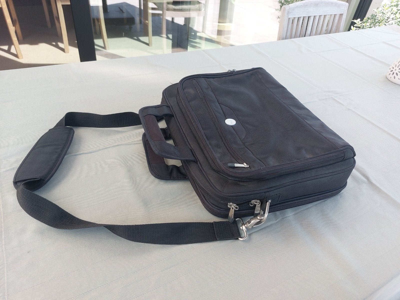 Laptoptas Dell met schouderriem 33 op 43 cm, Computers en Software, Laptoptassen, 14 inch, Dell, Ophalen