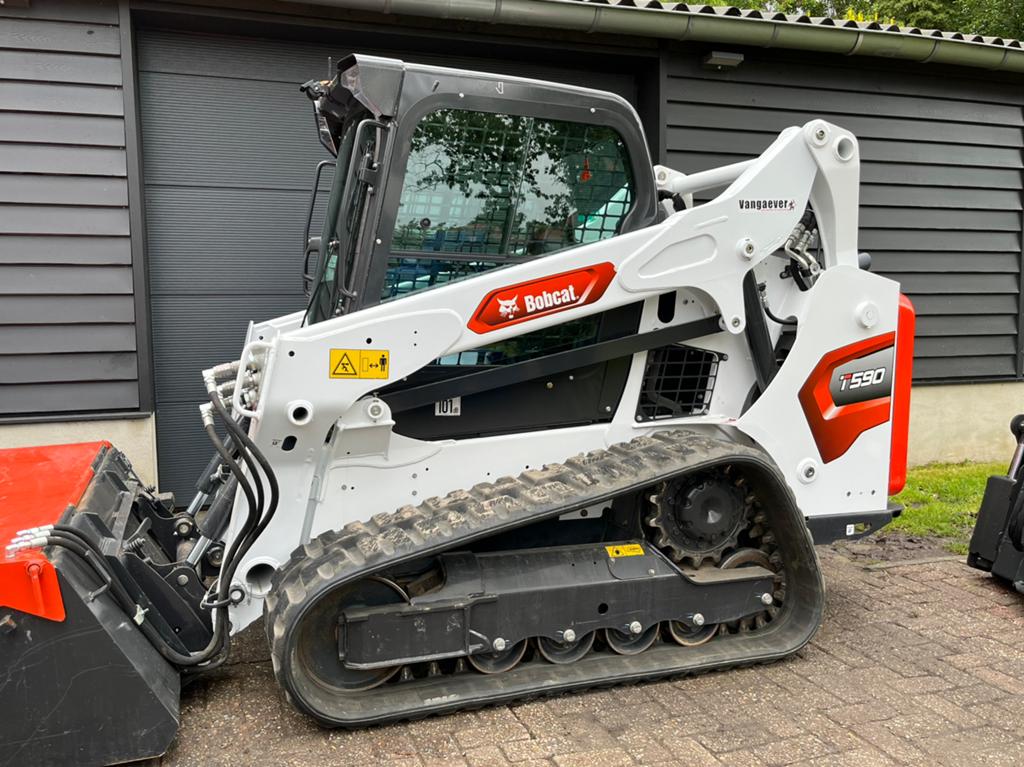 Complete set bobcat T590 met 4 Aanbouwdelen slechts 100 uur, Enlèvement ou Envoi, Autres types