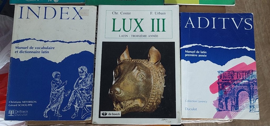 Latijnse boeken, Boeken, Ophalen, Gelezen, Latijn