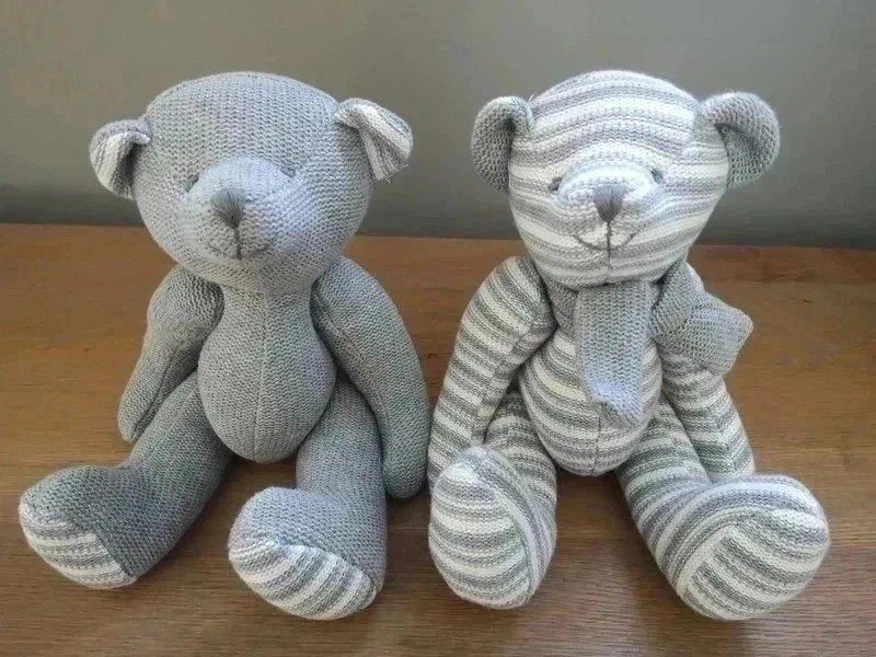 2 decoratie beren, Ophalen of Verzenden, Zo goed als nieuw, Stoffen beer, Overige merken