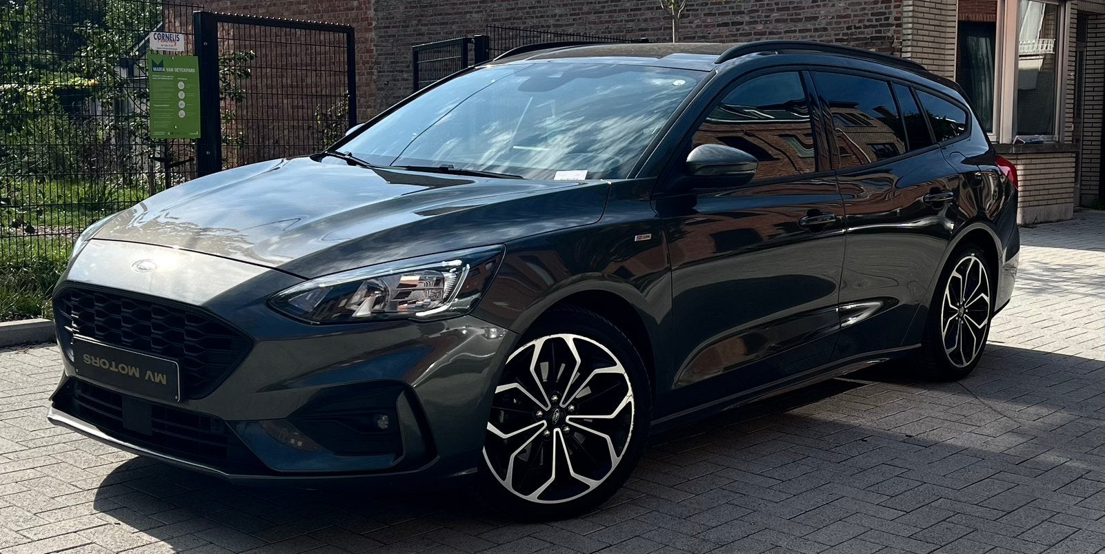 2021 Ford Focus Break ST-LINE/AUTOMAAT/eerste eigenaar!, Dealer onderhouden, Stof, https://public.car-pass.be/vhr/df63ee6f-1982-4787-b255-b5983438a573#