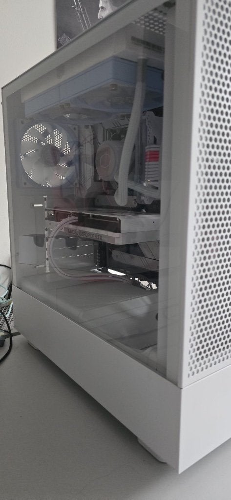 Gaming pc, Ophalen, Overige genres, Zo goed als nieuw, Eén computer